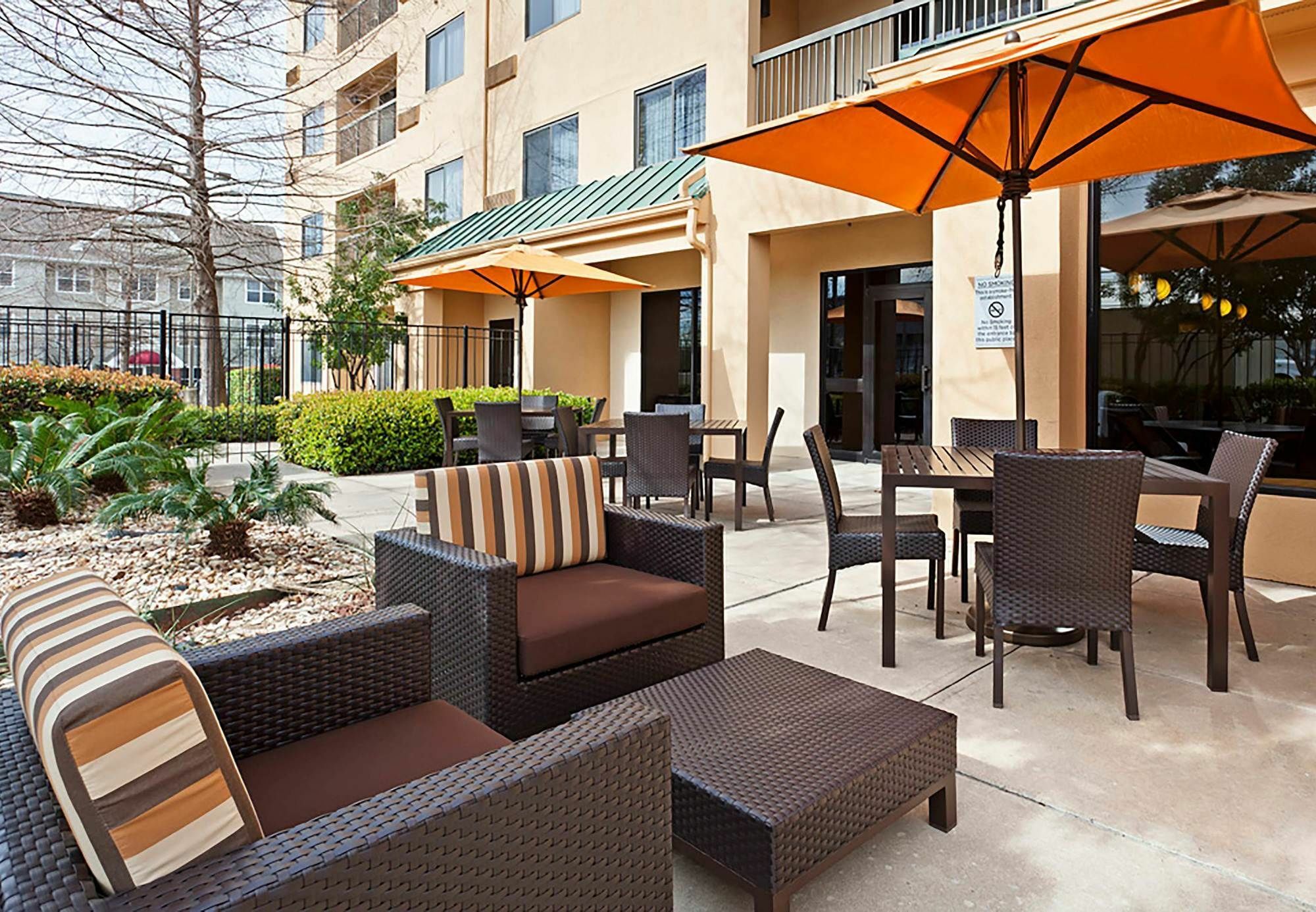 Courtyard Austin South Ξενοδοχείο Εξωτερικό φωτογραφία